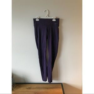 PURPLE NIKE LEGGINGS